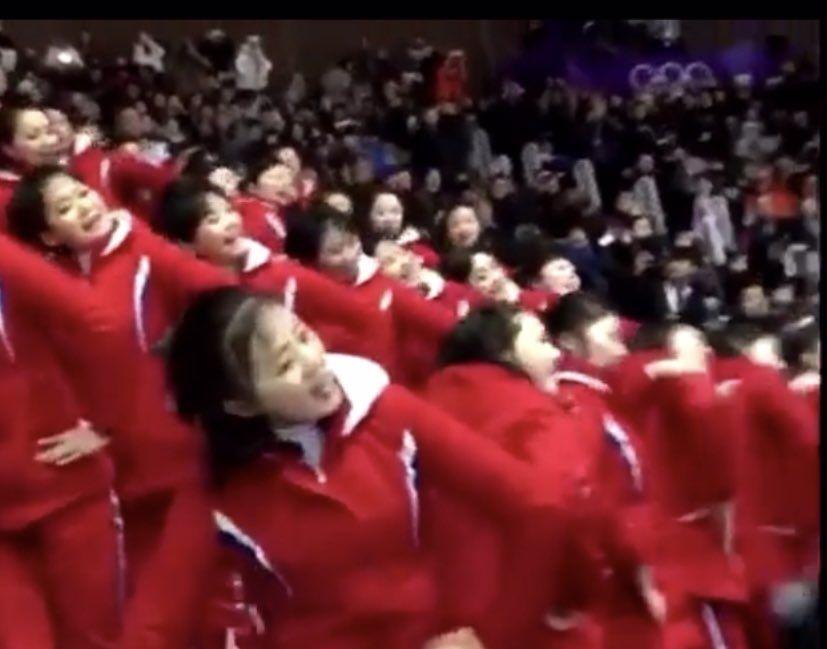 hunky dory tweet media