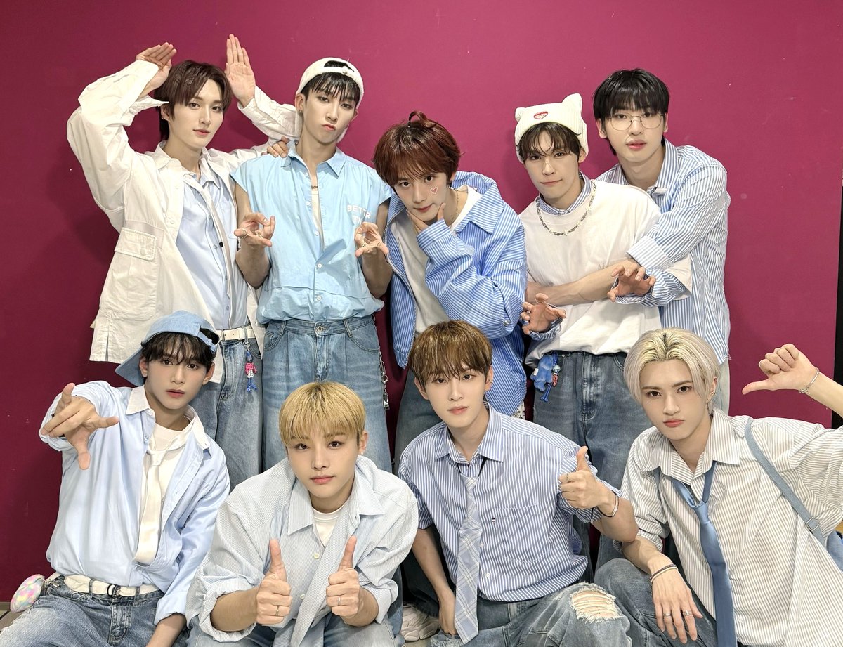 XODIACOfficial's tweet photo. [📸]

241012 쇼! 음악중심

#XODIAC #소디엑 
#SOMEDAY #OURDAYS
#XODIAC_SOMEDAY
#XODIAC_OURDAYS https://t.co/sUSjiczCsA