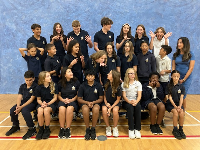 Thankful for this bunch 🥰. #HappyThanksgiving #SneakPeek 😜 📸