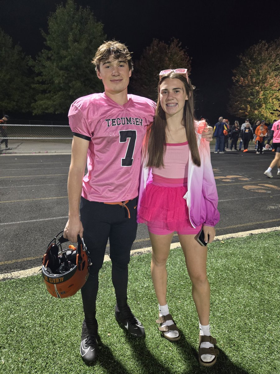 Happy 17th to <a href="/Conn0rBullinger/">Connor Bullinger</a> and <a href="/Chloebullinger/">Chloe</a>. Growing up too fast. Love watching you two compete. Have a great day.
