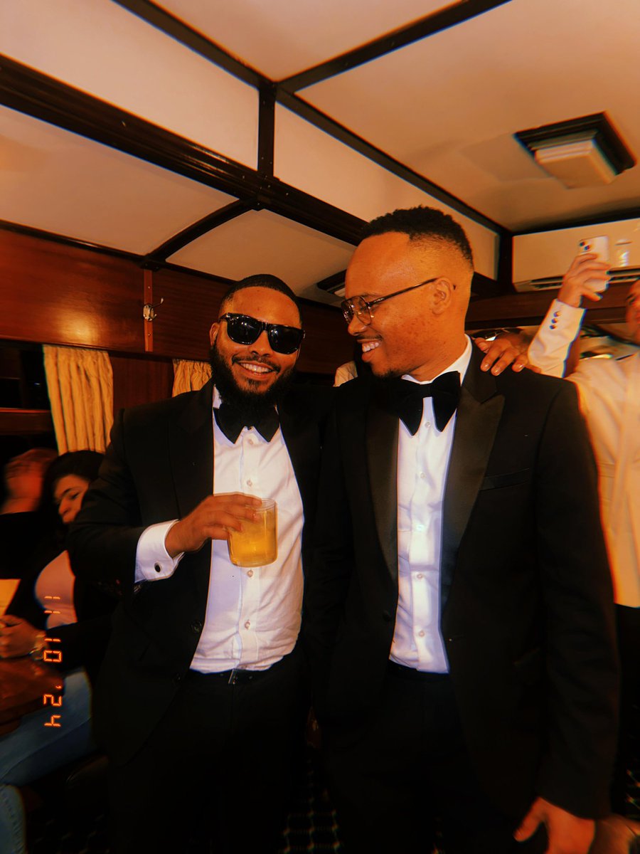 ThabisoBM's tweet photo. Not a typical Friday night aboard the @rovosrail train. @JohnnieWalkerSA treated us to a spectacular 4 course dinner and cocktail pairing onboard The Walker Express. Definitely a one of a kind experience. #WalkerExpress 
#JWxLMC #KeepWalkingSA https://t.co/DLh9s5TS9p