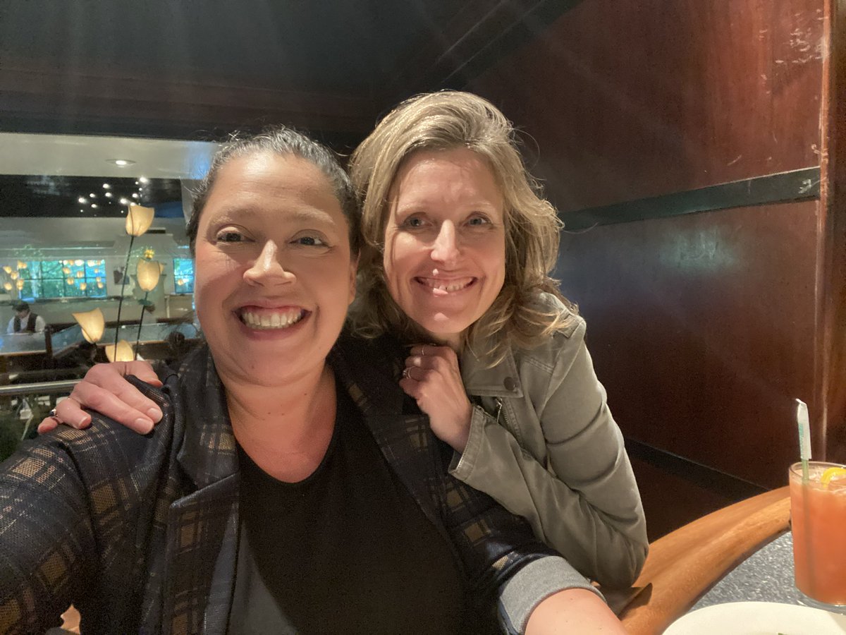 Dr Laura Sanchez (@drlaurasanchez) on Twitter photo Thoroughly enjoyed my visit to <a href="/UNCG/">UNCG</a> and catching up with <a href="/nadjacech/">Nadja Cech</a> <a href="/OberliesGroup/">Oberlies Research Group</a> <a href="/ChekanLab/">Chekan Lab</a> et al. And a vibrant discussion with the <a href="/pharmacognosy/">pharmacognosy.us</a> Taxol student chapter 💁🏽♀️ #MassSpectacular Thoroughly enjoyed my visit to <a href="/UNCG/">UNCG</a> and catching up with <a href="/nadjacech/">Nadja Cech</a> <a href="/OberliesGroup/">Oberlies Research Group</a> <a href="/ChekanLab/">Chekan Lab</a> et al. And a vibrant discussion with the <a href="/pharmacognosy/">pharmacognosy.us</a> Taxol student chapter 💁🏽♀️ #MassSpectacular