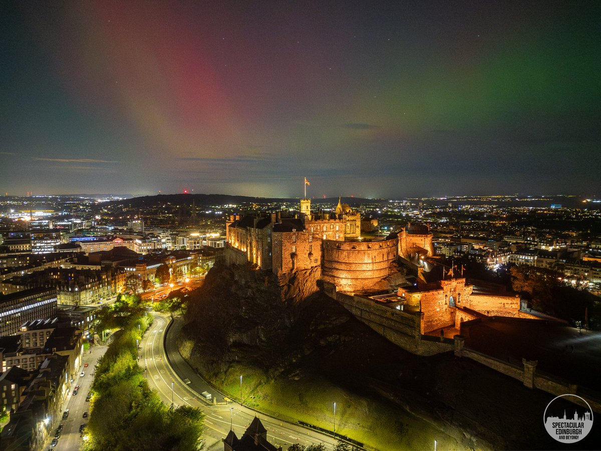 Spectacular Edinburgh (@spectacularedin) on Twitter photo Also think this one of the #aurora was pretty good! Lights perhaps aren't as vivid but Edinburgh Castle makes a great foreground! Please feel free to share your own pictures in the comments below, I'd love to see!
Tom :)
#auroraborealis #northernlights
gallery.edinburghphotography.com/Aerial/i-B8JxTโฆ Also think this one of the #aurora was pretty good! Lights perhaps aren't as vivid but Edinburgh Castle makes a great foreground! Please feel free to share your own pictures in the comments below, I'd love to see!
Tom :)
#auroraborealis #northernlights
gallery.edinburghphotography.com/Aerial/i-B8JxTโฆ