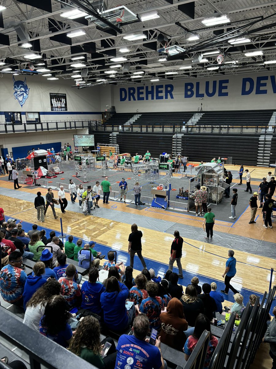 RoboticsDreher's tweet image. We are back for the 13th South Carolina Robotics Invitational and Workshops (SCRIW).  We have teams from SC, GA, and NC.  Come on out to Dreher anytime today to watch the action, or watch from home on our livestream:

m.youtube.com/watch?v=y-YcUL…