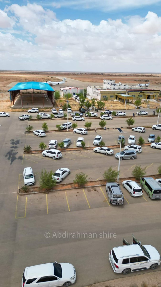 Bilecagey's tweet photo. Garoonka diyaaradaha @GenMohamedAbshirAirport, #Garoowe #Puntland #Somalia. https://t.co/hmEPWosZoF