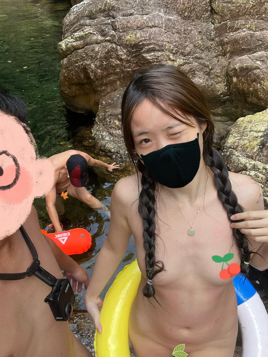 Lisa hiss tweet media