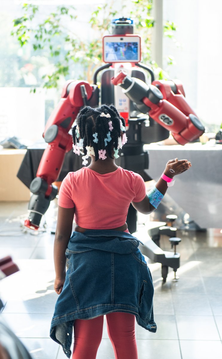 The University of Chicago tweet media