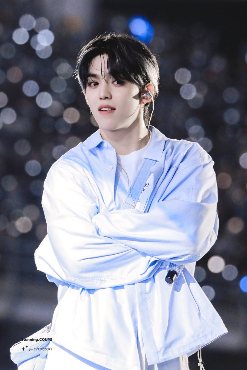 Stunning_COUPS tweet picture