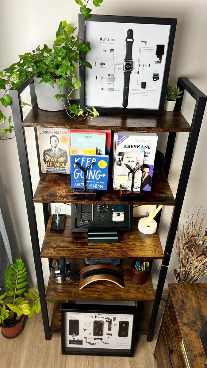 oumarb's tweet image. Clean and simple setup. Ready for the day.

📸 Share
💾 Save

Follow @bluhtech for more setups

✁ - - - - - - - - - - - - - - - - - - - - - - - - - -

#CleanDesk #MinimalSetup #TechSetup #Productivity