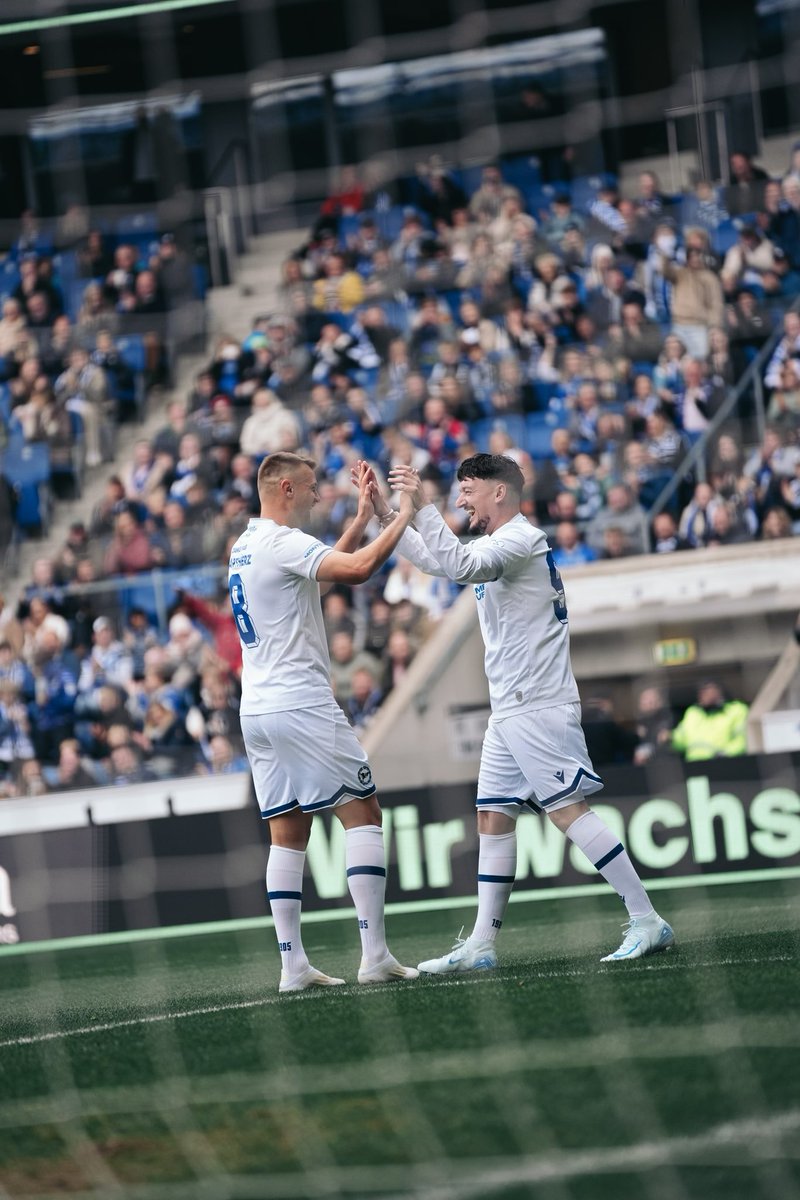 arminia's tweet image. Fabi macht das Erste Tor - Montez legt für Bundesliga &amp;amp; Friends nach! 🤩🤩

#immerdabei