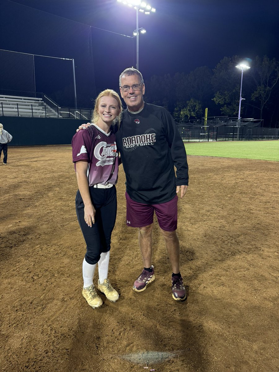 I had so much fun <a href="/RoanokeSoftball/">RoanokeSoftball</a> camp last night! It was so nice to see the team environment and learn from some of the players. I hope to be back soon!!
<a href="/marooncrush07/">MaroonCrush07 (25/26)</a>