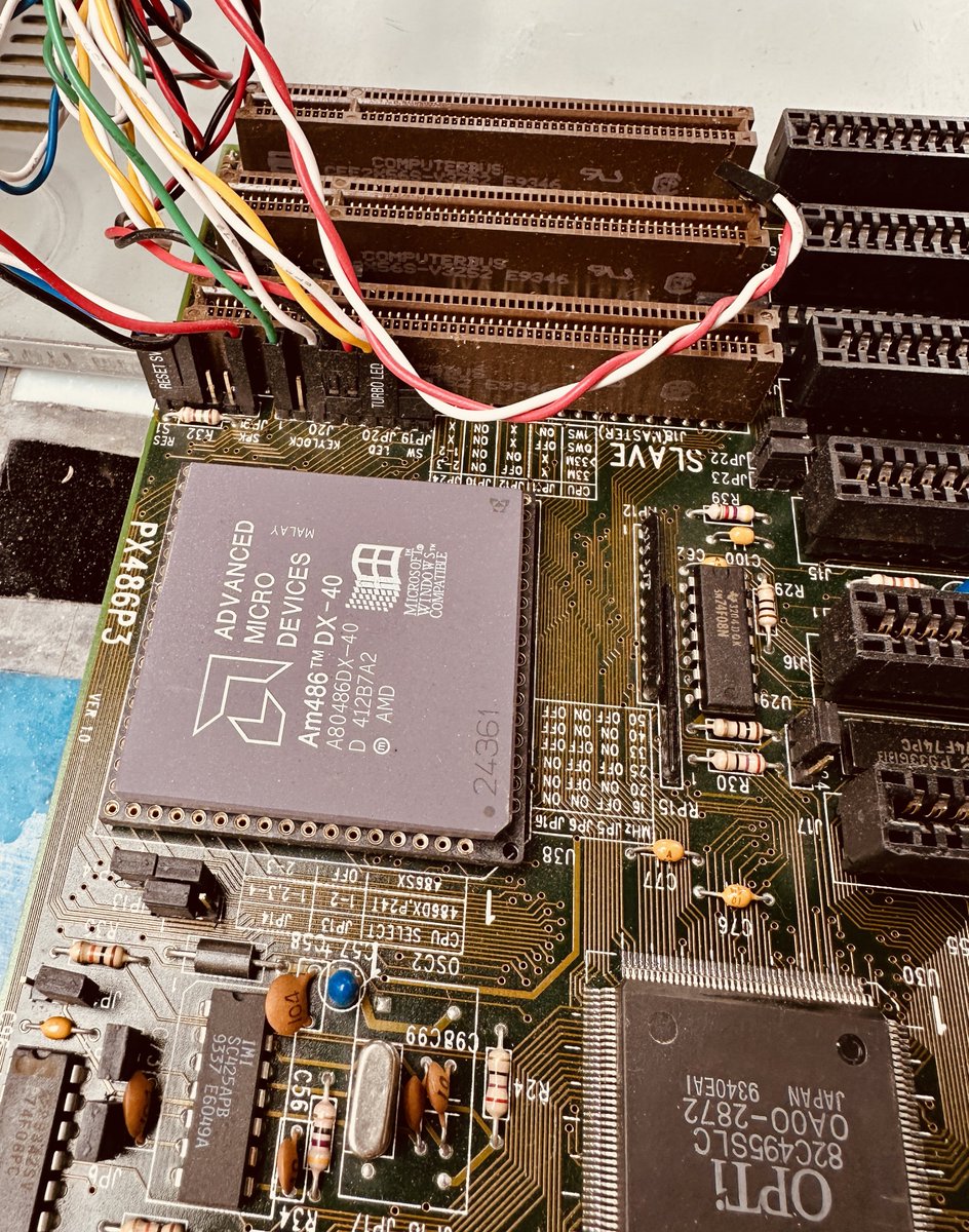 duke_cpu's tweet image. #RetroPC #486 #VLB #SoundBlasterAWE32

Will I get these vintage parts to work again?