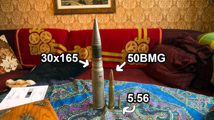 Prakash20202021's tweet image. 🚨 Approximately 1 lakh rounds of 3 different types in the 30x165 mm category are en route to Europe (not for any country involved in war). These munitions are manufactured by an Indian state-owned organization. 
#ExportAlert 
#DefenseExports