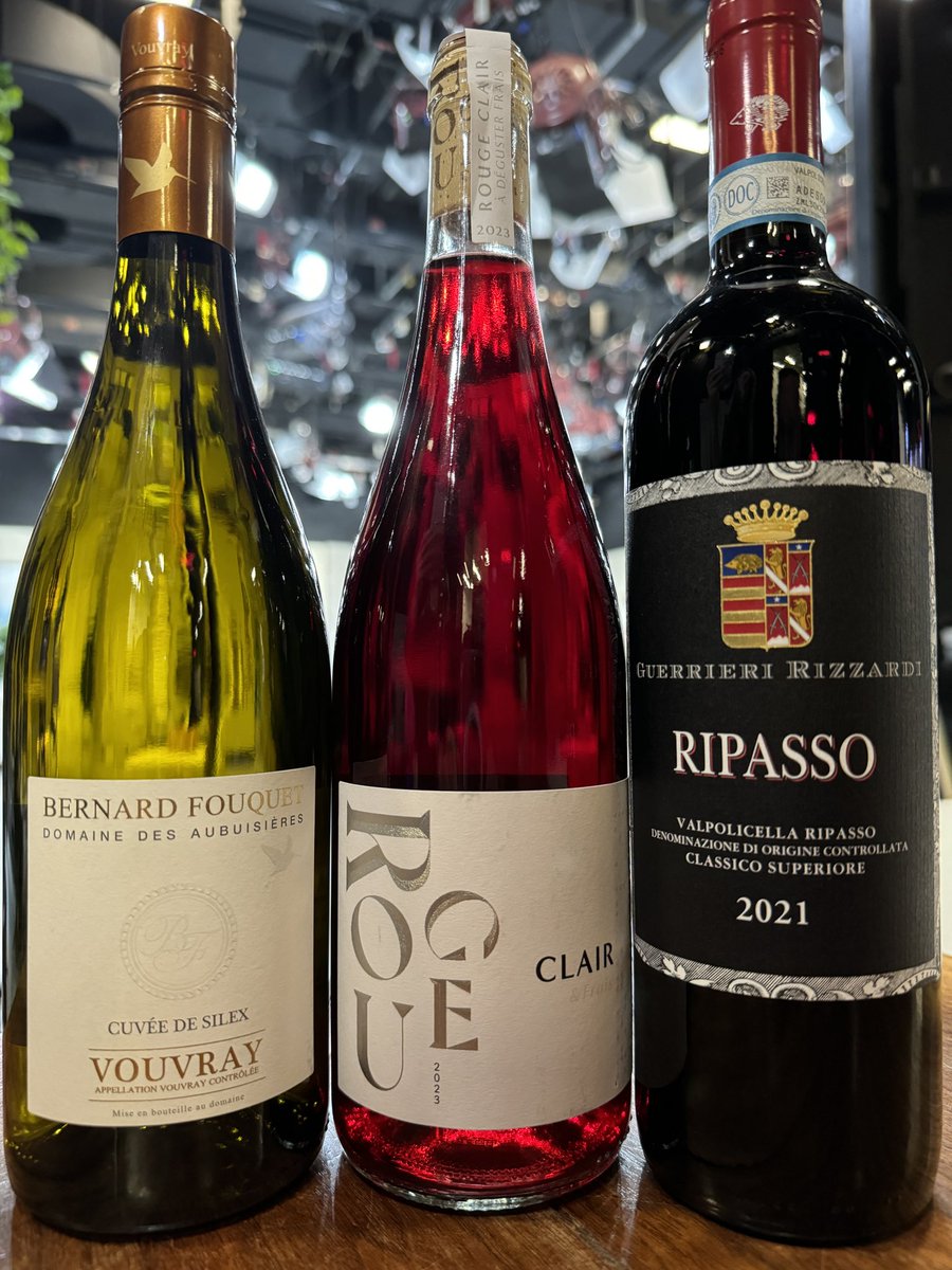 Trois bonnes cuvées pour les plaisirs d’automne. Santé et bon week-end !
👌🍷🍂📺😋✌️
<a href="/salutbonjour/">Salut Bonjour</a> <a href="/TVAreseau/">TVA</a>