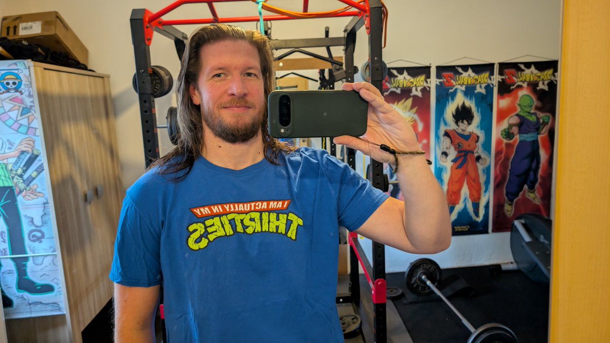 gargeil's tweet photo. Last day, I can wear this shirt! #40isthenew30 https://t.co/qRDFeYqTMd