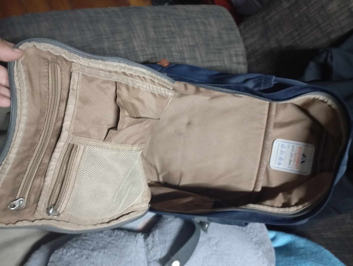 peebles_stuff's tweet photo. doughnut macaroon happy camper series nautical
- price: ₱2,100
- loc: qc
- no issues
- bought dec 2023
- Water repellent, laptop slot
- original price: ₱5,895
- rfs: i like my old backpack more ;o; 
can do meetup: sm north, trinoma, mrt stations https://t.co/cVnPZVWCHv