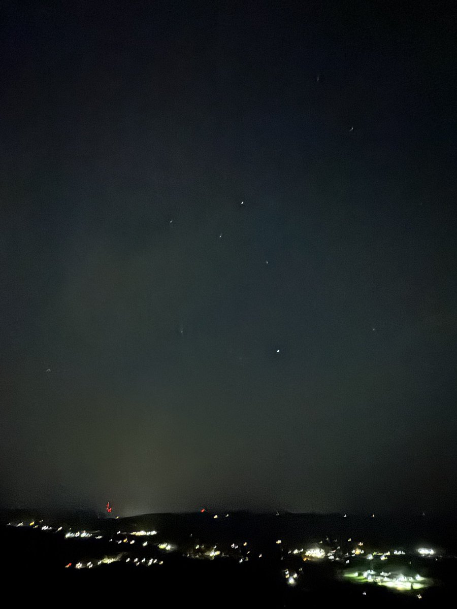 codispotiwx's tweet photo. It may not be as impressive as it could be since I missed the main night, but I finally got to see the northern lights last night!! This was my first time seeing them and will be a night to remember for the rest of my life! https://t.co/ssXBxRFtYX