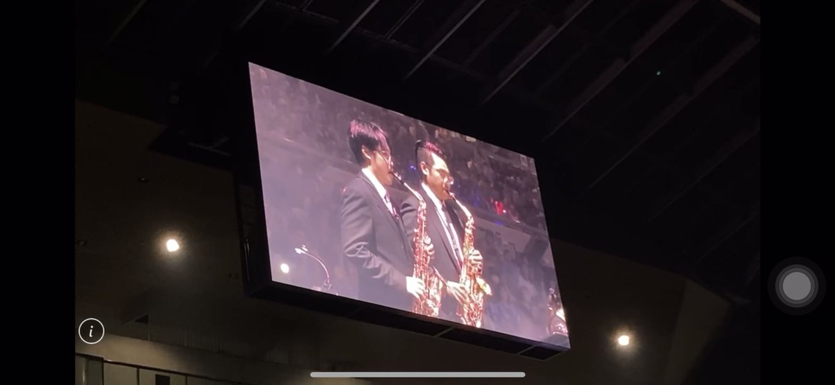 mstk_zarigani05's tweet image. 昨日は東京体育館にて、大同生命SVリーグのオープニングに参加させていただきました！
プロバレーの観戦は初！
めちゃめちゃ迫力がすごかった。
どの選手もカッコよかった。
アクリルキーホルダーも買っちゃいました🤭

#大同生命SVリーグ #SVリーグ