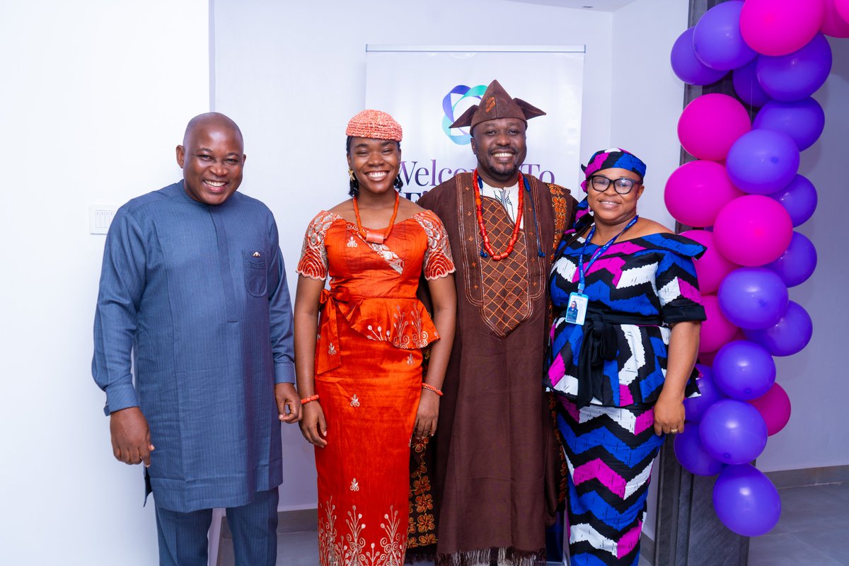 firsticon_Group's tweet photo. The Icon Tribe brought culture to life in stunning native attire, to end the customer service week.

#Icontribe #Customerserviceweek #Aboveandbeyond https://t.co/TP3qKysCfa