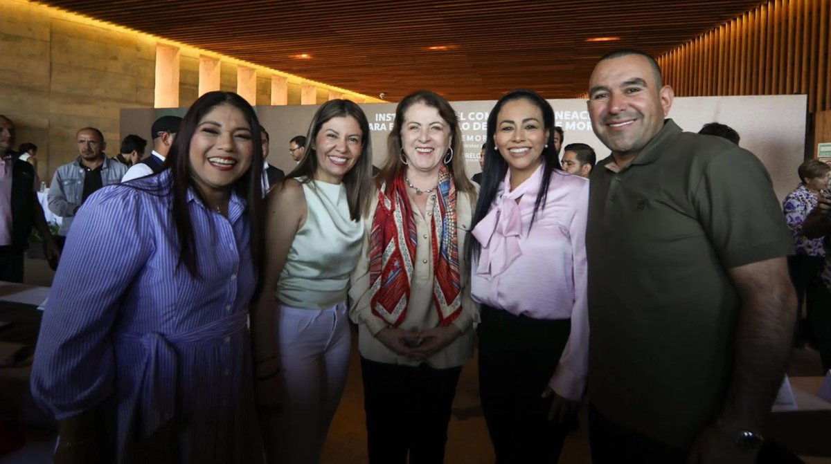 VictorInforme24's tweet photo. #VictorHugoSalgadoInforma  Margarita González Saravia Gobernadora de Morelos presidió la instalación del Comité de Planeación para el Desarrollo del Estado de Morelos (Coplademor) 2024-2030 en las instalaciones del Centro Cultural Teopanzolco (CCT), en Cuernavaca.#GANoticias https://t.co/fIBRTJLoEt