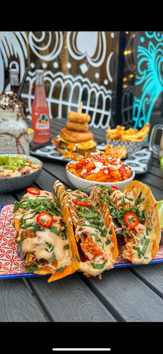 The PERFECT weekend treat! 😋

Join us TONIGHT… you won’t regret it 🌵

Mexibeanexpress.com 

#food #mexican #brighouse #westyorkshire