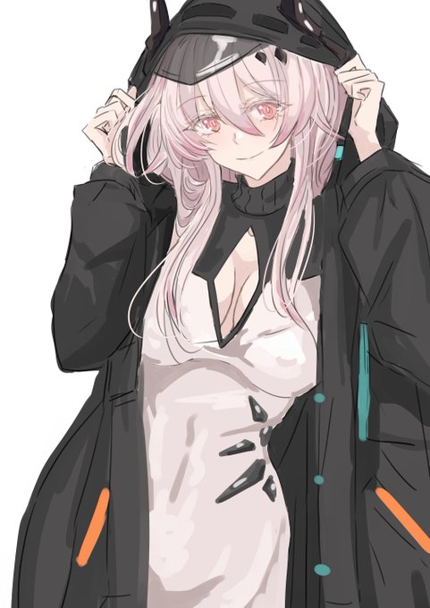 殿下?「ねぇ見て、ドクター♪おそろいよ。これを被ってれば艦内を自由に歩き回っても平気よね。」

ド「いや、私が二人いるのも不自然じゃないかな…。」

こんなやり取りを見たいです。 