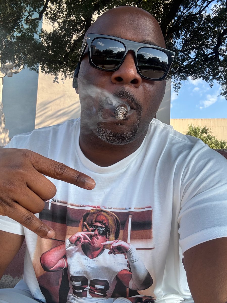 You know what time it is!!!! #Boomer