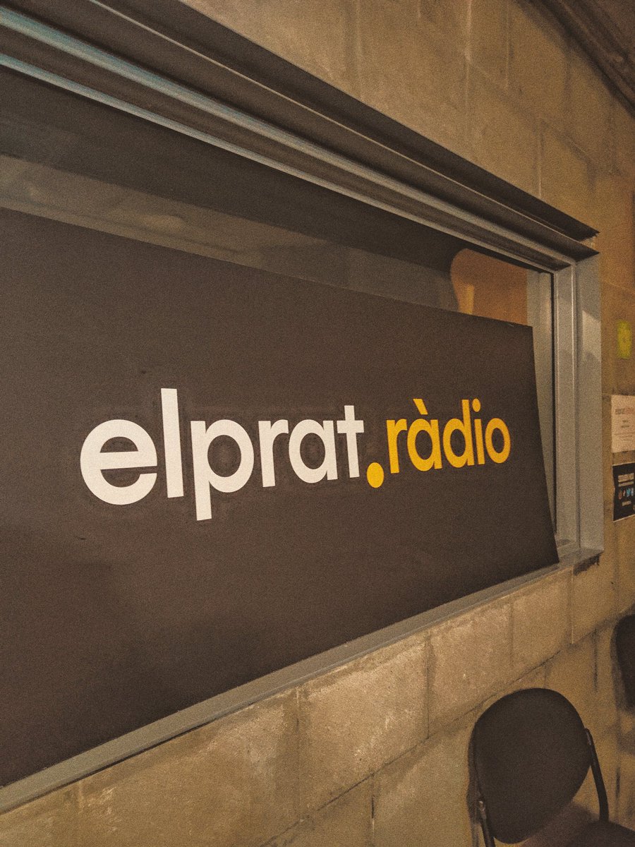 SOM AQUÍ
SOM AQUÍÍÍÍÍÍÍÍÍ
LES SABIONDES MÉS VALENTES QUE VOLTEN PEL MÓN 🌀💠💙🐦