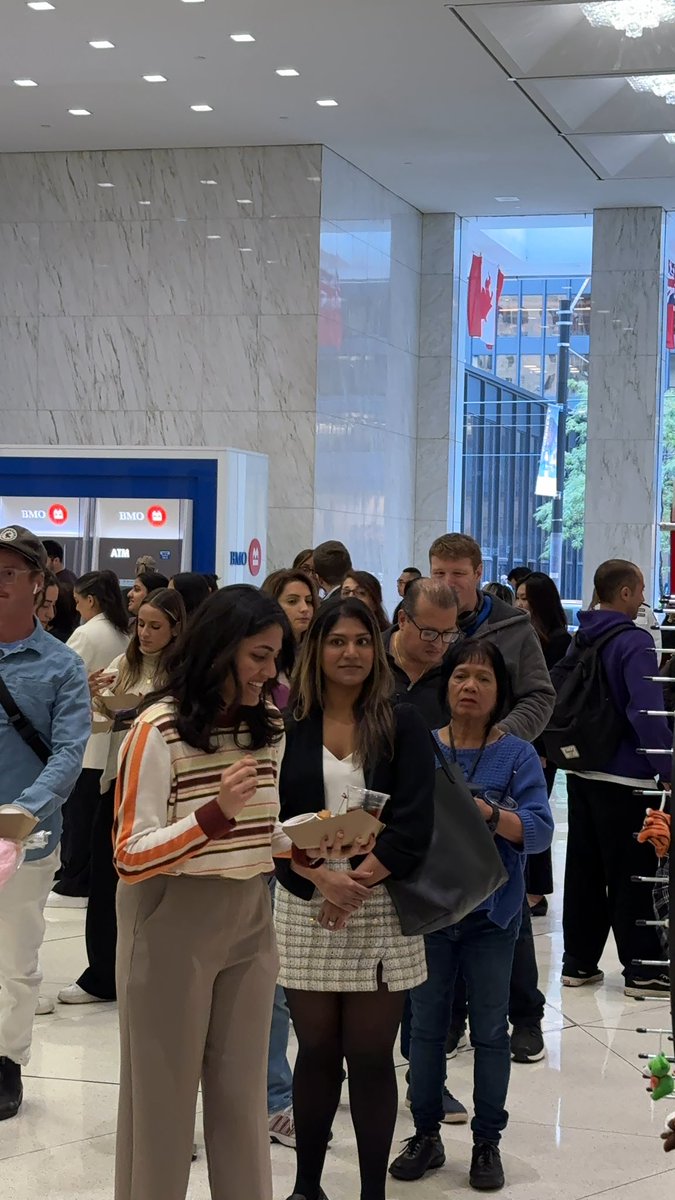 Toronto Financial District BIA tweet media