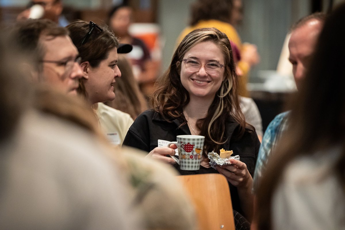 CM_Austin's tweet image. We loved seeing all your beautiful faces at our September event!  📸 by Manny Pandya @manny_pandya  #CMreflection #CMATX