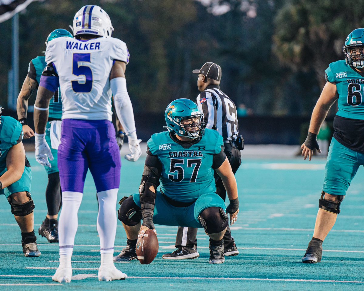 ℤ𝕒𝕔 𝔼𝕝𝕒𝕞 tweet media