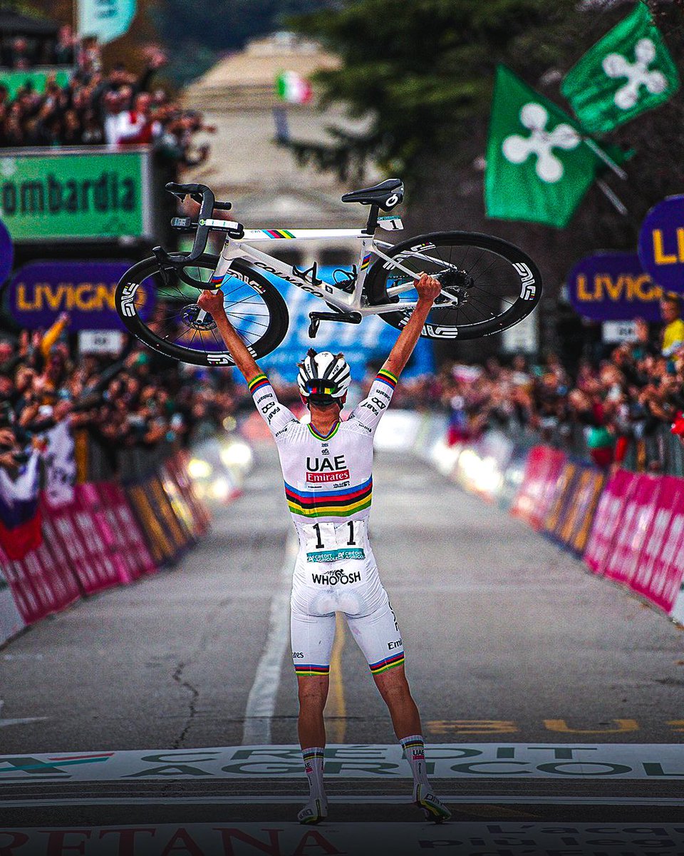 lucasaganronald's tweet image. For me not only the best cyclist of the year, but also the best sportsman of the year of all sports. Change my mind. 🌈 #ILombardia 

📷: eurosportcycling