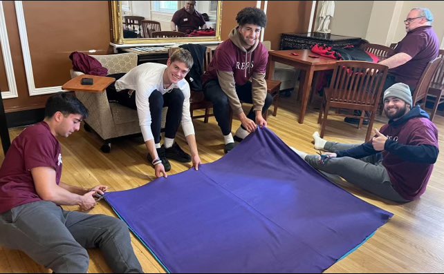 RegisPrideMBB's tweet photo. This past week our program had the opportunity to take part in Founders Day and give back to the community. Great day all around for our guys! Roar Pride 🦁#RPOD #DREAM https://t.co/DphIDVT8KC