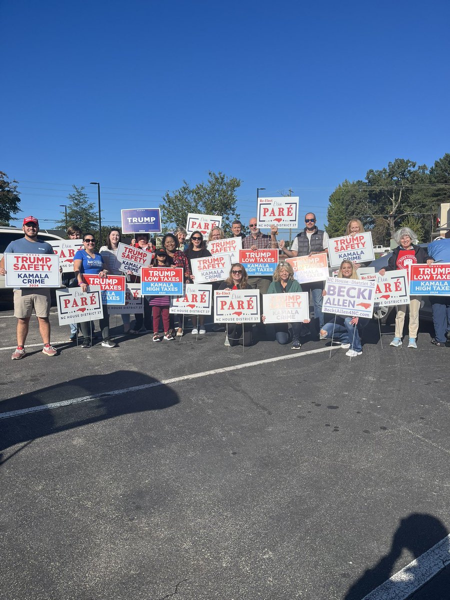RealJMorrissey's tweet photo. 🚨 WAKE COUNTY, NC! 🚨

Great @TeamTrump Weekend of Action across Wake County this morning!! 🇺🇸🇺🇸

➡️ Apex

➡️ Fuquay Varina

➡️ Raleigh

➡️ Wake Forest https://t.co/ym09M3MHla