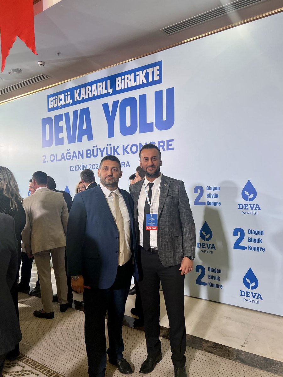 Büyük Kurultay vesilesiyle hasret giderdiğim, görev süremde verdiği destekle her zaman yanımda olan kıymetli abim Bursa İl Başkanı <a href="/tayfunozturk08/">Tayfun Öztürk</a>’e başarılar diliyorum. #yenibiryol