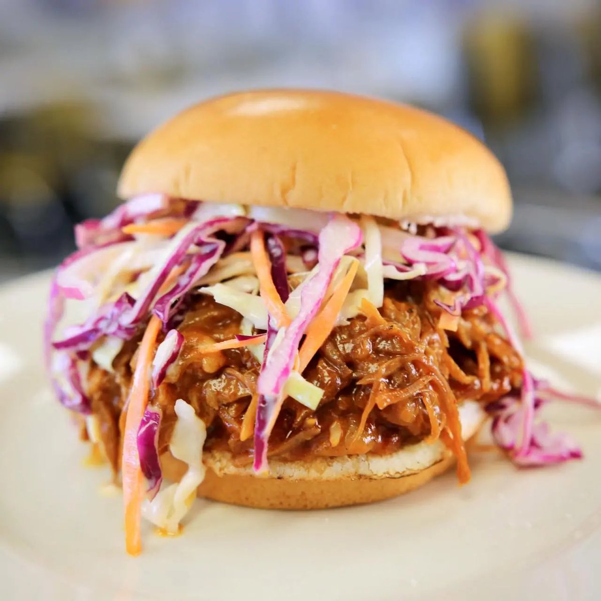 KitsieAnn's tweet photo. #NationalPulledPorkDay. How do you like your pulled pork sandwich? ♥️👇 https://t.co/gT51cplBmR