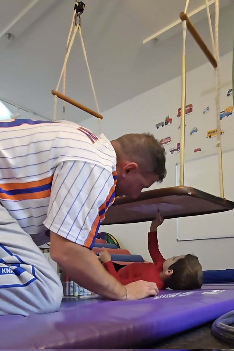 bagasass's tweet image. Upside Down Writing #occupationaltherapy #sensoryintegration