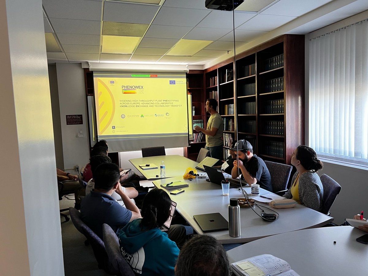 Deniz İştipliler (@denizistipliler) on Twitter photo Had the pleasure of attending the <a href="/SchnableLab/">Schnable Lab</a> meeting in person for the first time since returning to Türkiye 1.5 years ago. It was rewarding to reconnect and present my current research.
Huge thanks to <a href="/szintri/">James Schnable</a> and the whole lab for the warm welcome and continued support! Had the pleasure of attending the <a href="/SchnableLab/">Schnable Lab</a> meeting in person for the first time since returning to Türkiye 1.5 years ago. It was rewarding to reconnect and present my current research.
Huge thanks to <a href="/szintri/">James Schnable</a> and the whole lab for the warm welcome and continued support!