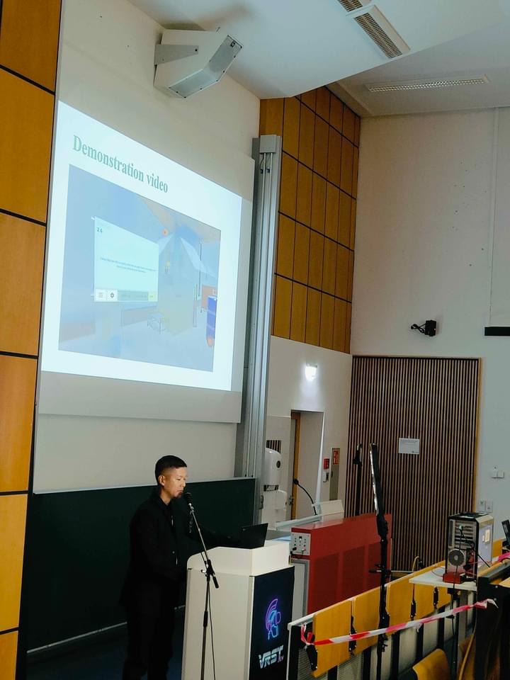 ACM_VRST tweet media