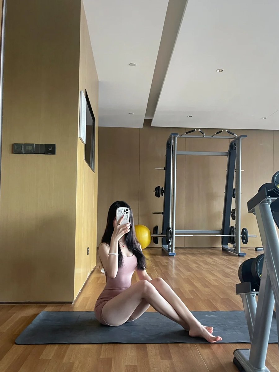Queen58003543's tweet photo. Fitness is not only for appearance, but also for having enough energy to meet challenges every day. Every exercise is an investment in a better self https://t.co/vQgzWJW2Rp