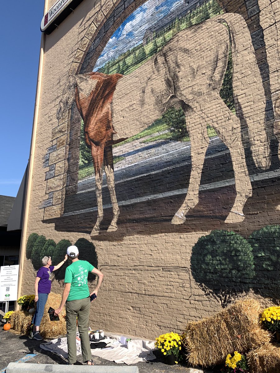 It’s a beautiful day for the Legends of Bourbon County  Festival #kywx #curlin #Horses #secretariat  ☀️🐎<a href="/Kentuckyweather/">Chris Bailey</a> <a href="/jloganwxguy/">Justin Logan FOX 56</a> <a href="/StormHour/">#StormHour</a>