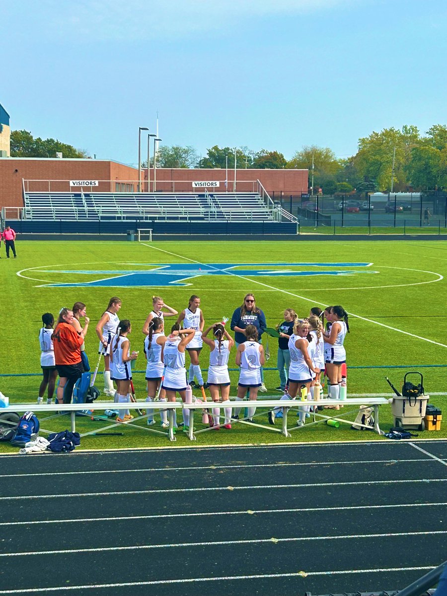 Good game today, Firebirds! Glad I could support my senior Advisory and field hockey on their last regular game of the season! Shoutout to Senior Advisory 306, Chloe O! 💙💙💙

#wearefirebirds