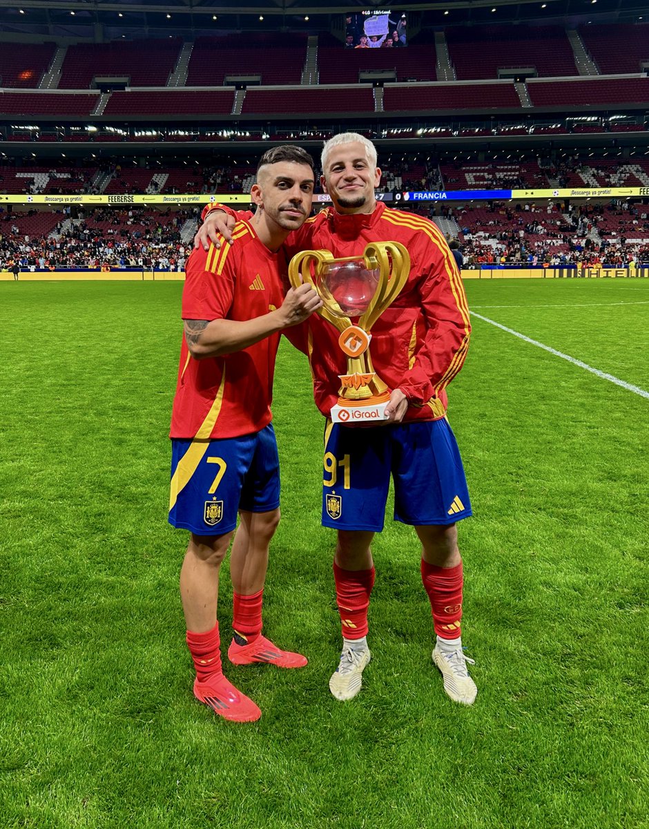 CAMPEONES Y MVP 🌟 

gracias a todos ❤️