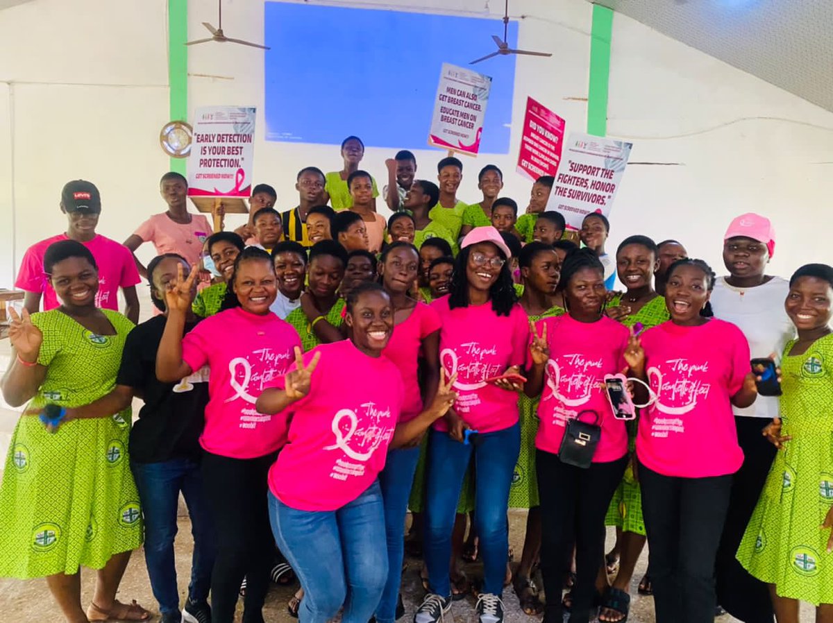 yaaduakye's tweet photo. Learn,Share,Survive!!!πβ
Obuasi's fight against breast Cancer:Join the movement πββΌοΈ
#BreastCancerAwareness
#boobit
#savealife
#beyondtheordinary
#shefident https://t.co/ARiUVEQYX3