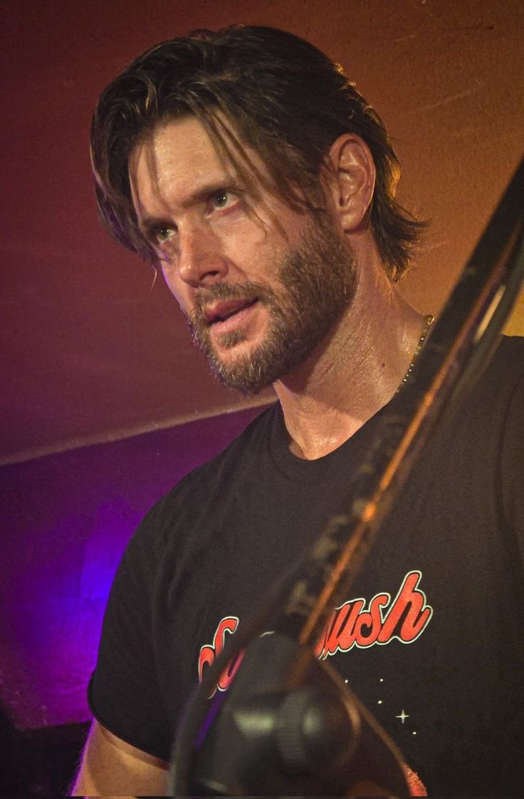 ִֶָ (@atraioidosas) on Twitter photo 