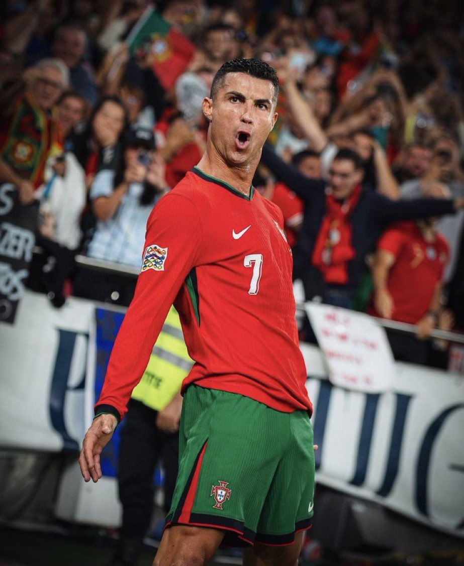 F*ck Ego, I'm following every Cristiano Ronaldo fan who replies below