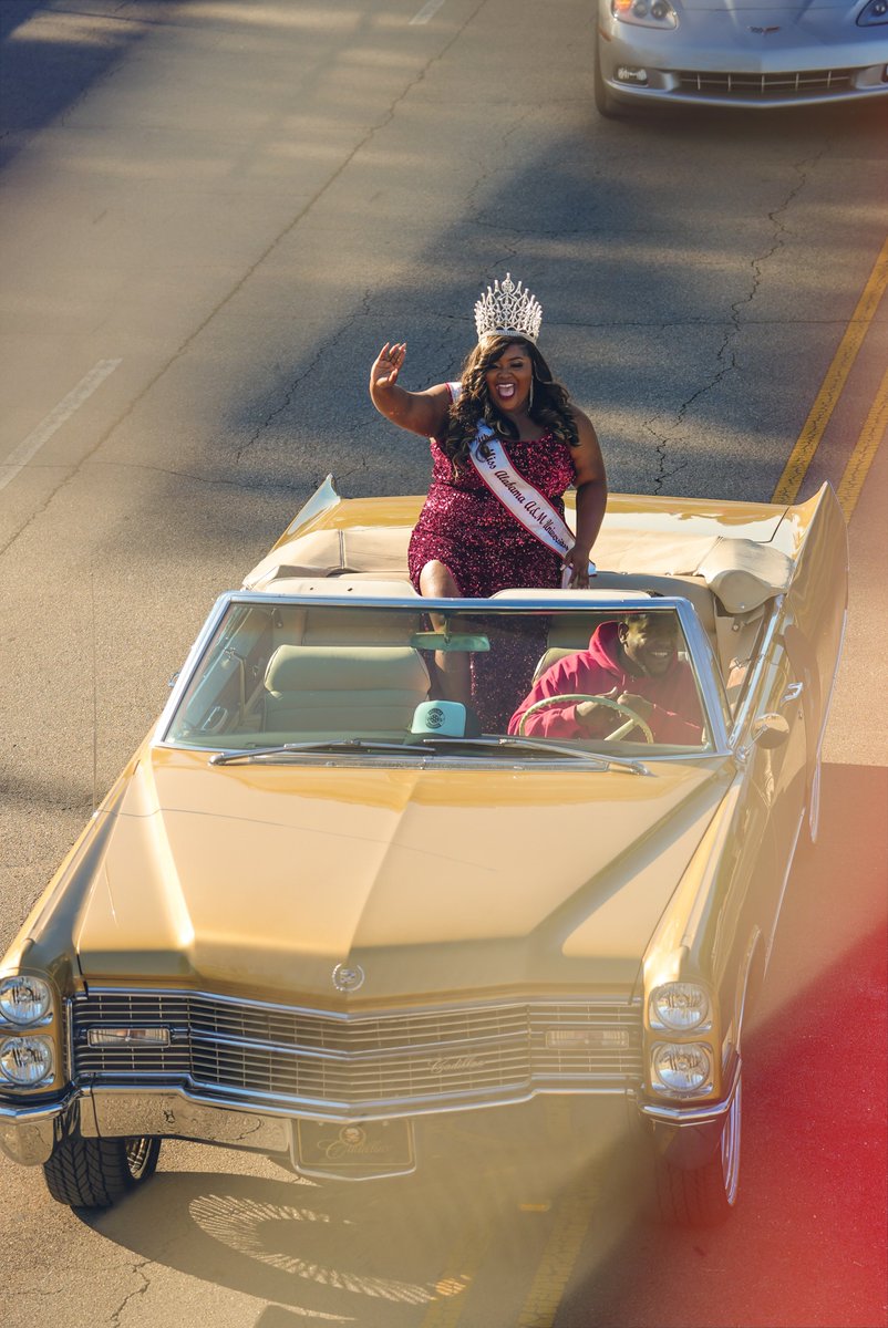 aamuedu's tweet photo. 📺 𝐂𝐇𝐀𝐍𝐍𝐄𝐋 𝟏𝟖𝟕𝟓 • Parade Day on THE HILL! https://t.co/7yyTfVlHcy