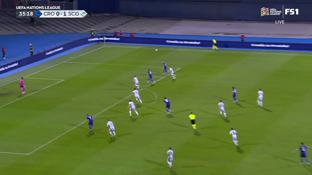 Croatia answers right back! 🇭🇷The 21-year-old Igor Matanović finds the equalizer! 👏