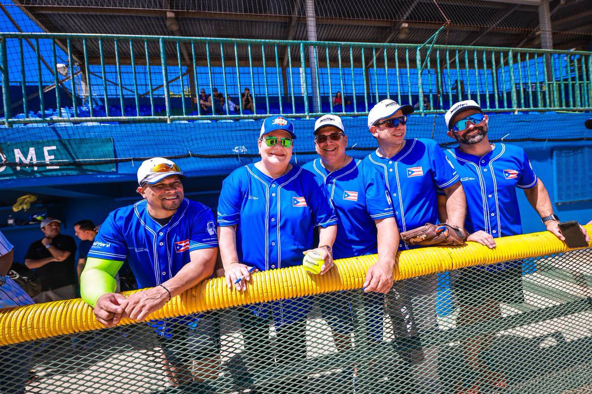 JGO_2024's tweet photo. ¡Play ball!
Hoy el #TeamJgo se enfrenta a la Prensa en un encuentro amistoso de sóftbal. 🥎 https://t.co/MLWwrWiEax