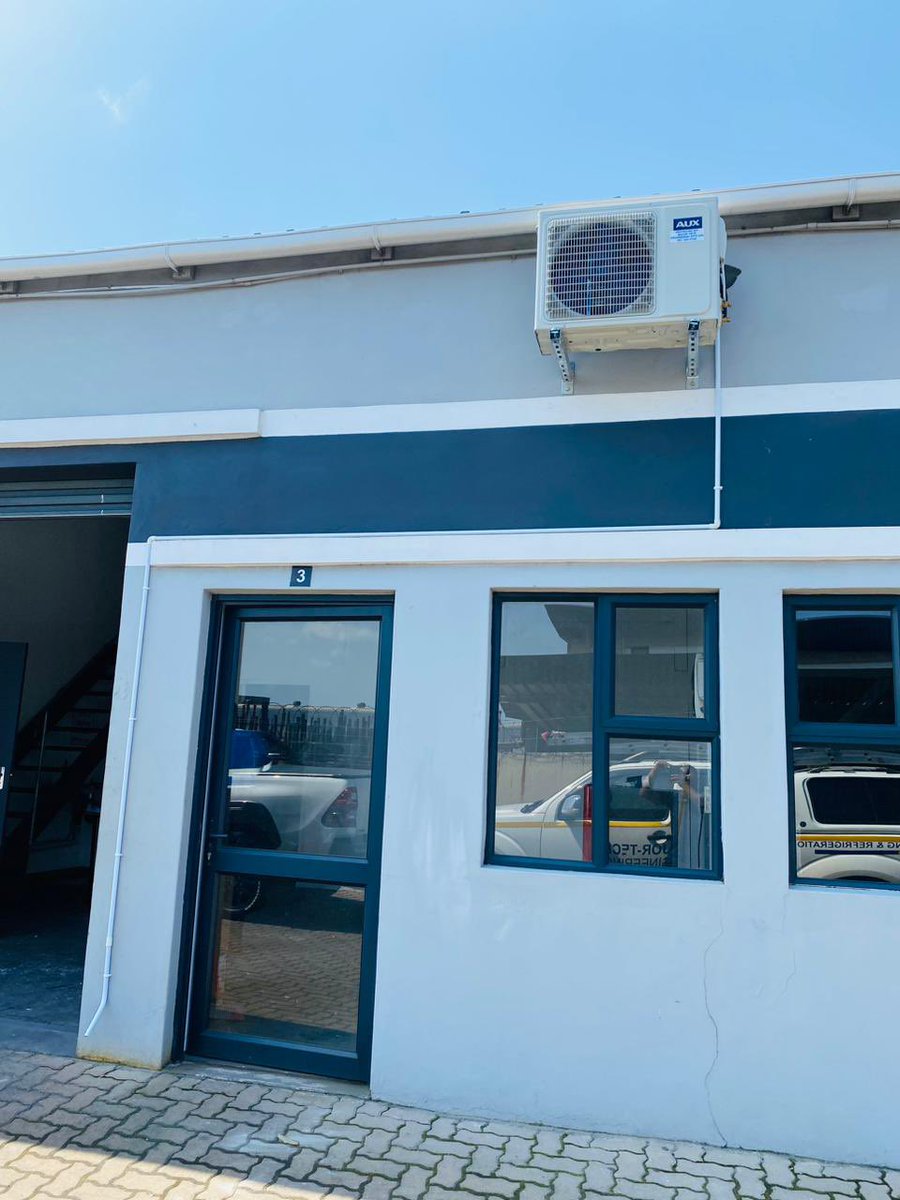 major_tech's tweet photo. Alton 📍 We are your dedicated AIR CONDITIONING contractor, we are professionals at what we do. You can get with us on 0814926708. https://t.co/RBdS4srUzJ